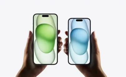 iPhone15屏幕发绿吗